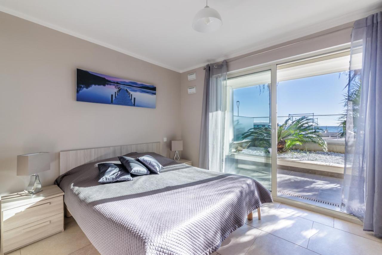 Le Midi 8 By Estates Cannes Exteriör bild